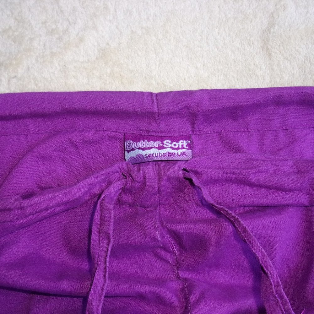 Medium Petite Butter -Soft Core UA Unisex 4-Pocket Drawstring Scrub Pants